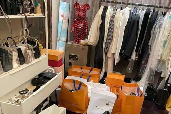 铁岭西丰县回收一线品牌衣服